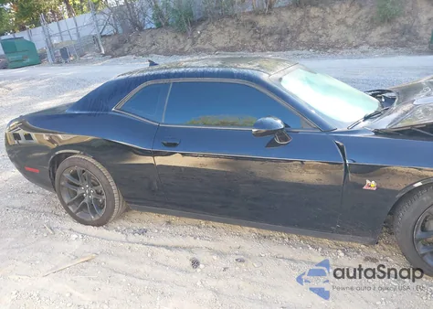 2020 Dodge Challenger R/T Scat Pack z USA, uszkodzony, nr VIN 2C3CDZFJ7LH117486